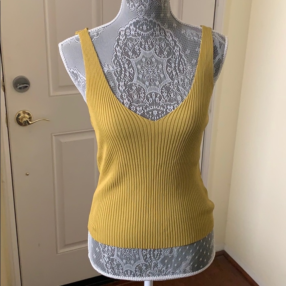 Yellow Avocado Tank Top 🥑